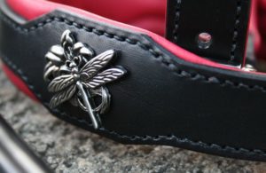 Collier chien MÉLUSINE (Night éd.) - En cuir Noir & rose