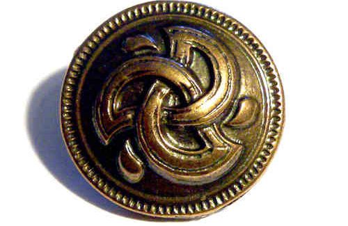 Triskel bronze