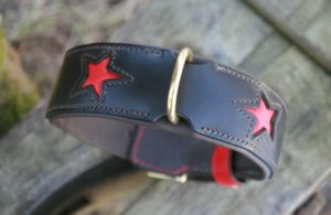 Collier Molosse en cuir modèle RÉVOLUTION - Édition ÉTOILE ROUGE