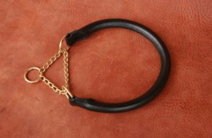 Collier chien cuir rond & sa CHAINE